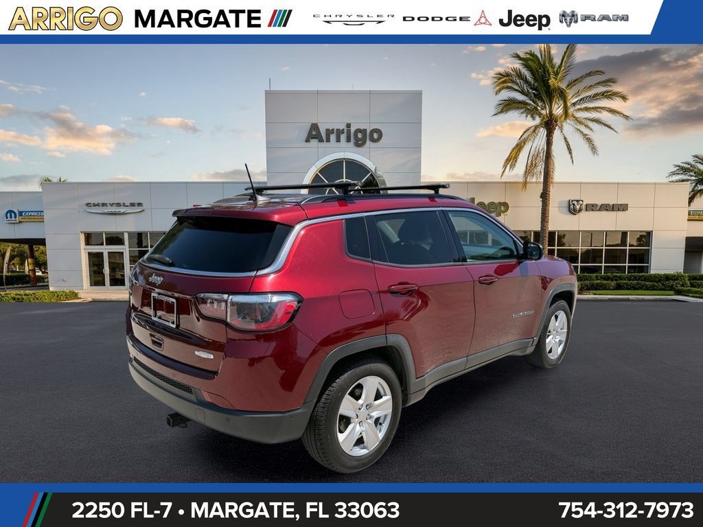 Used 2022 Jeep Compass Latitude w/ Convenience Group FWD image 7