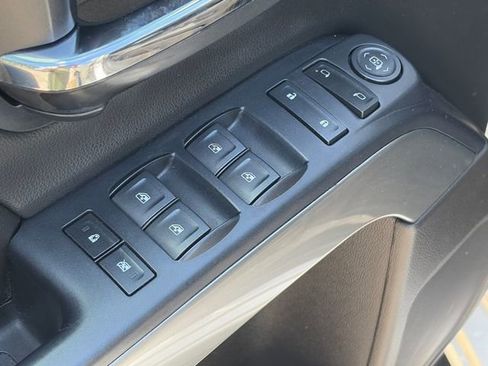 Used 2018 Chevrolet Silverado 1500 LT w/ All Star Edition RWD image 19