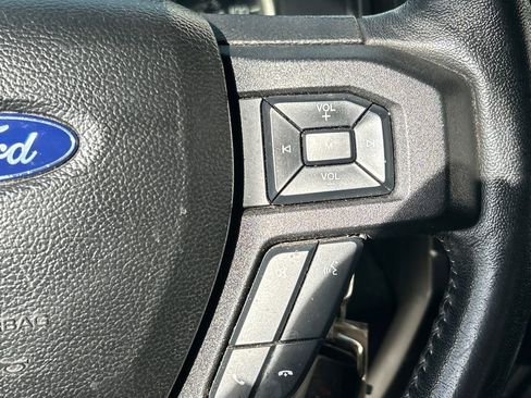 Used 2018 Ford F150 XLT w/ Equipment Group 302A Luxury image 21