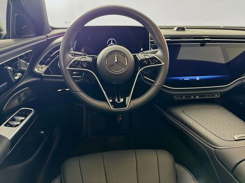 Certified 2024 Mercedes-Benz E 350 4MATIC Sedan image 25