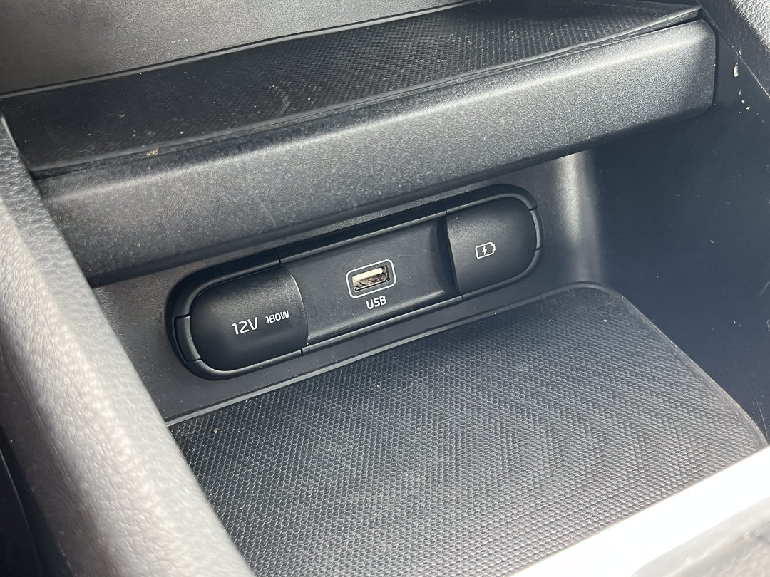 Used 2024 Kia Forte LXS FWD image 19