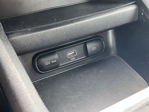 Used 2024 Kia Forte LXS FWD image 19