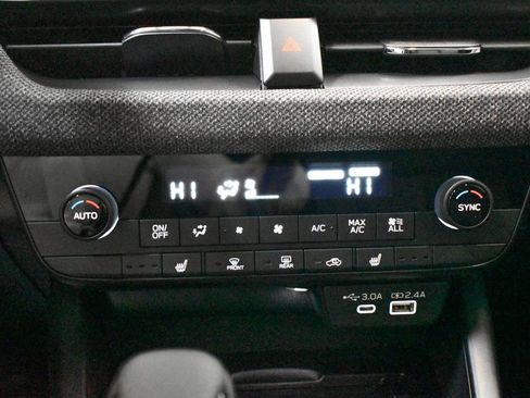 New 2026 Subaru Outback Limited image 17