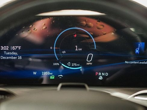 Used 2026 Cadillac Vistiq Sport image 27