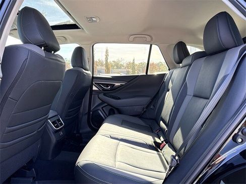 Certified 2025 Subaru Outback Onyx Edition w/ Popular Package #2 image 14