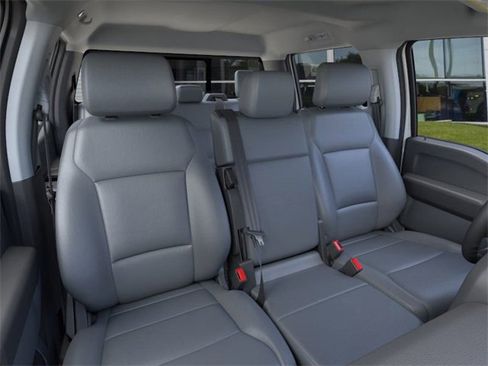 New 2026 Ford F250 XL w/ FX4 Off-Road Package image 10