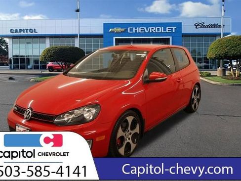 Used 2012 Volkswagen Golf 2-Door FWD image 5