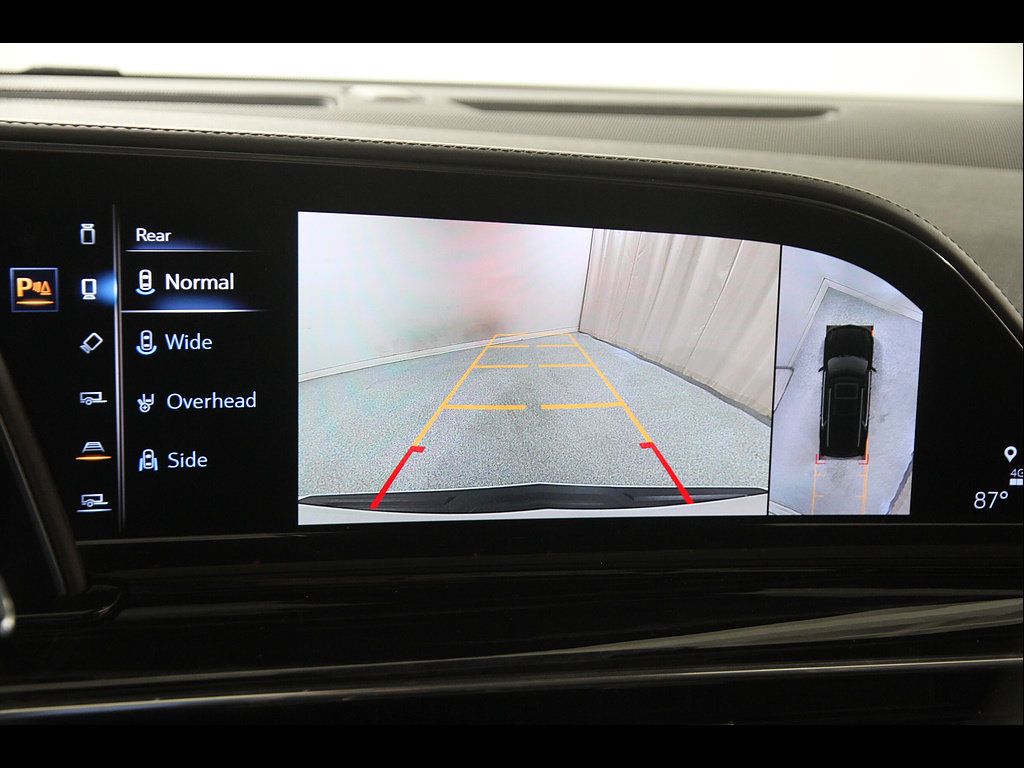 Used 2021 Cadillac Escalade ESV Sport w/ Driver Assist Tech Package AWD/4WD image 16