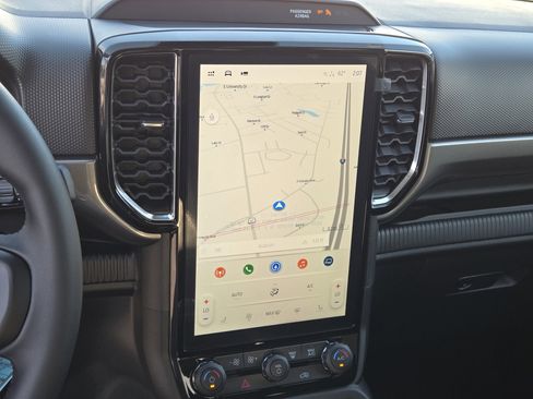 New 2025 Ford Ranger XLT w/ Equipment Group 301A High image 28