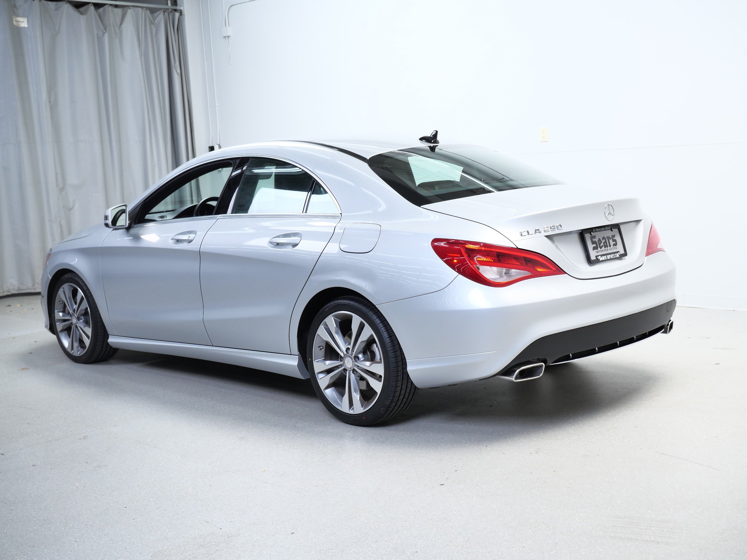 Used 2014 Mercedes-Benz CLA 250 image 10