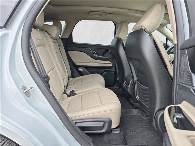 Used 2026 Lincoln Corsair Grand Touring AWD/4WD image 19