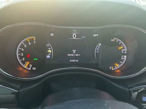 Used 2021 Jeep Grand Cherokee Trailhawk w/ Trailhawk Luxury Group image 41