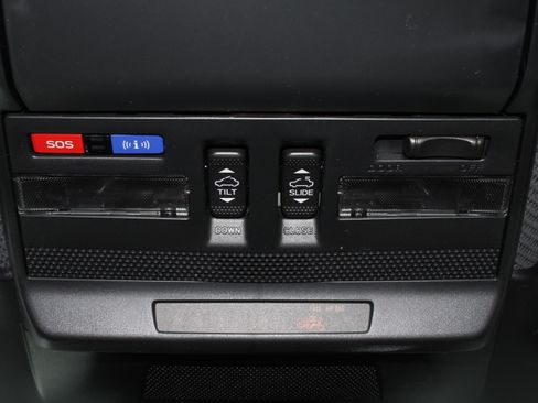 New 2026 Subaru Outback Limited AWD/4WD image 13