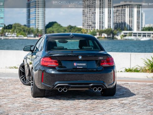 Used 2018 BMW M2 image 3