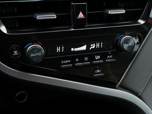 Used 2023 Toyota Camry LE image 23