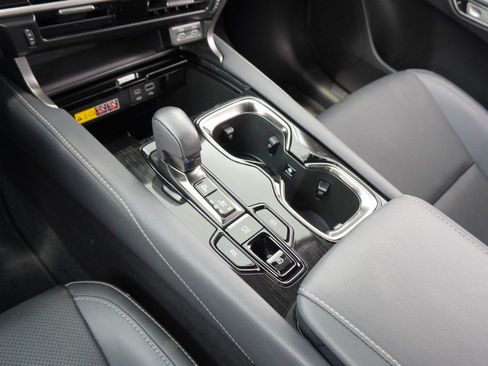 Certified 2025 Lexus RX 350 FWD w/ Accessory Package image 19