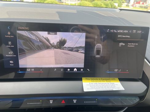 Used 2026 BMW X3 xDrive30 w/ M Sport Package image 25