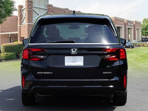 Used 2026 Honda Odyssey Touring image 5