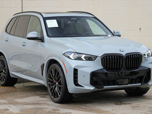 Used 2024 BMW X5 sDrive40i w/ M Sport Package RWD image 60