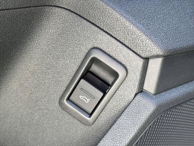 Used 2024 Audi A3 2.0T Premium w/ Convenience Package FWD image 16