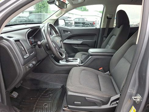 Used 2020 Chevrolet Colorado LT AWD/4WD image 13