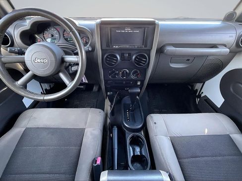 Used 2009 Jeep Wrangler X image 15