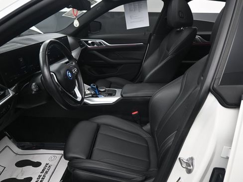 Used 2022 BMW i4 eDrive40 w/ Premium Package image 26
