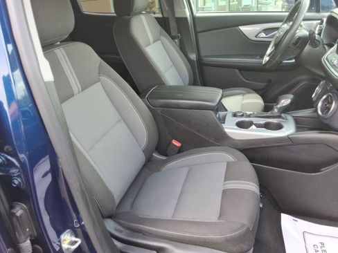 Used 2023 Chevrolet Blazer LT image 25