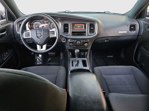 Used 2014 Dodge Charger SE image 17