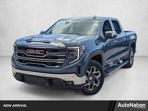 Used 2024 GMC Sierra 1500 SLT w/ SLT Premium Package image 1