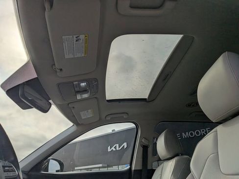 Used 2021 Kia Telluride S image 21