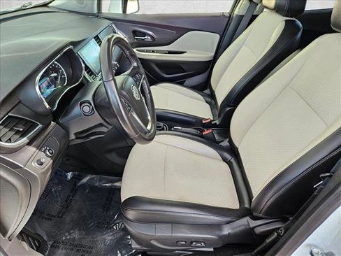Used 2019 Buick Encore Preferred image 15
