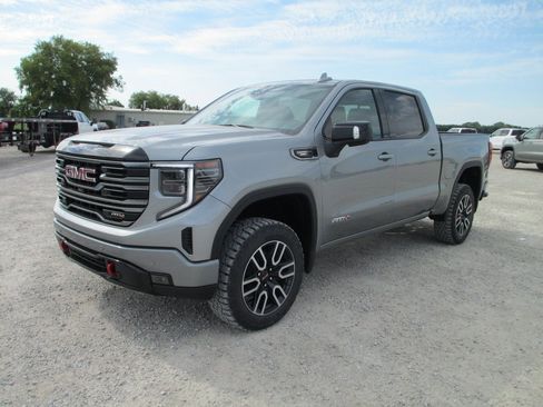 New 2026 GMC Sierra 1500 AT4 w/ AT4 Premium Package image 10
