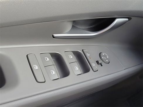 New 2026 Hyundai Elantra Blue image 13