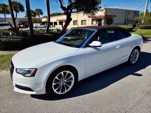 Used 2013 Audi A5 2.0T Premium w/ Convenience Pkg image 4