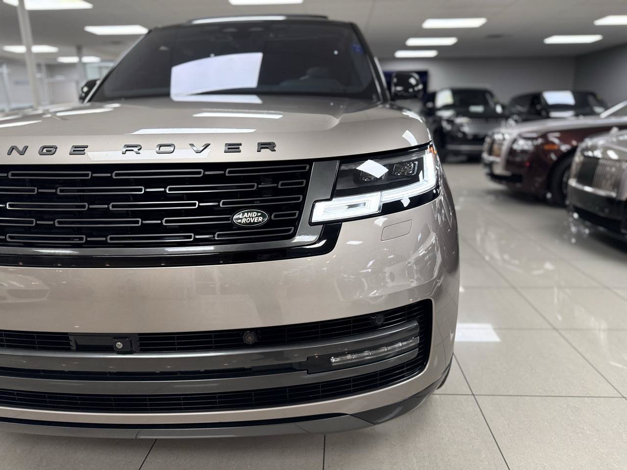 Used 2023 Land Rover Range Rover SE AWD/4WD image 37