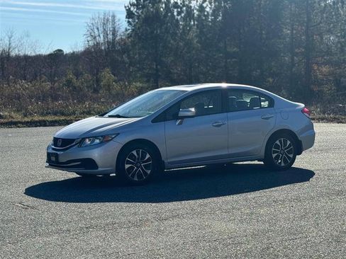 Used 2014 Honda Civic EX image 2