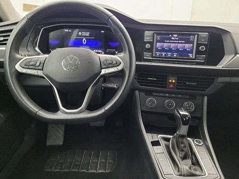 Used 2024 Volkswagen Jetta S image 22