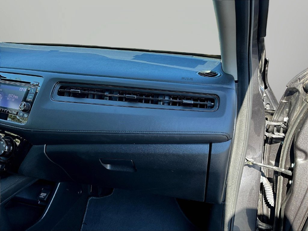 Used 2022 Honda HR-V LX image 27