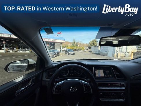 Used 2019 Hyundai Sonata Limited w/ Ultimate Package 04 image 10