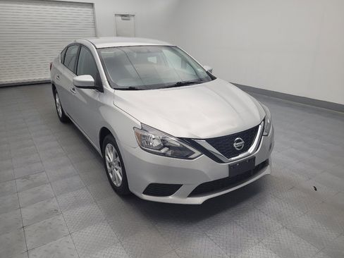 Used 2019 Nissan Sentra SV FWD image 13