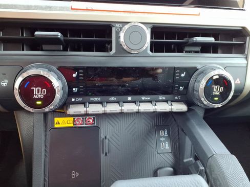 New 2026 Toyota Tacoma 4x4 Double Cab Hybrid image 15