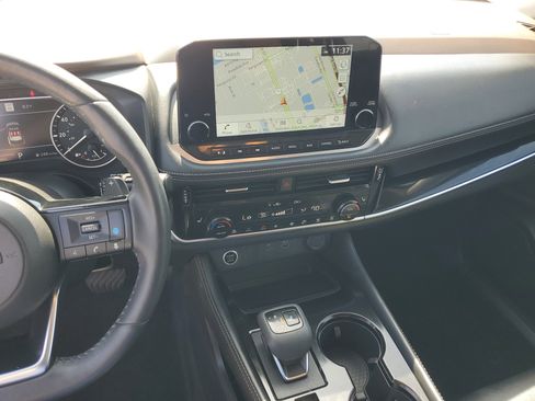 Certified 2023 Nissan Rogue SL w/ SL Premium Package image 21