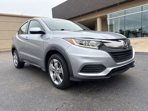 Used 2020 Honda HR-V LX image 3