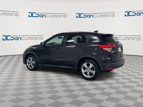 Used 2016 Honda HR-V EX image 6