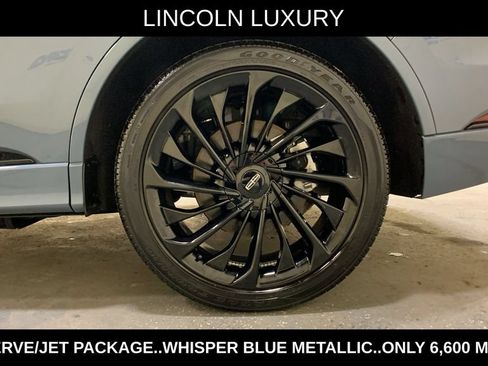Used 2025 Lincoln Aviator Reserve w/ Equipment Group 201A AWD/4WD image 23