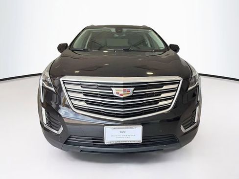 Used 2017 Cadillac XT5 Luxury w/ Driver Awareness Package FWD image 2