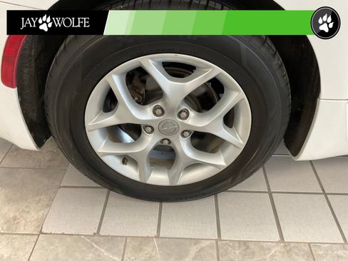 Used 2018 Chrysler Pacifica Touring-L Plus w/ Advanced Safetytec Group FWD image 7