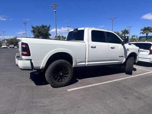 Used 2022 RAM 2500 Limited AWD/4WD image 3