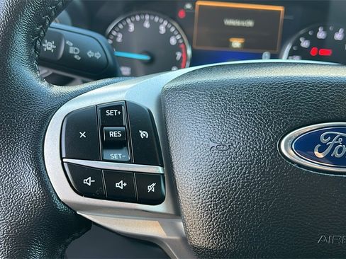 Certified 2022 Ford Explorer XLT image 19